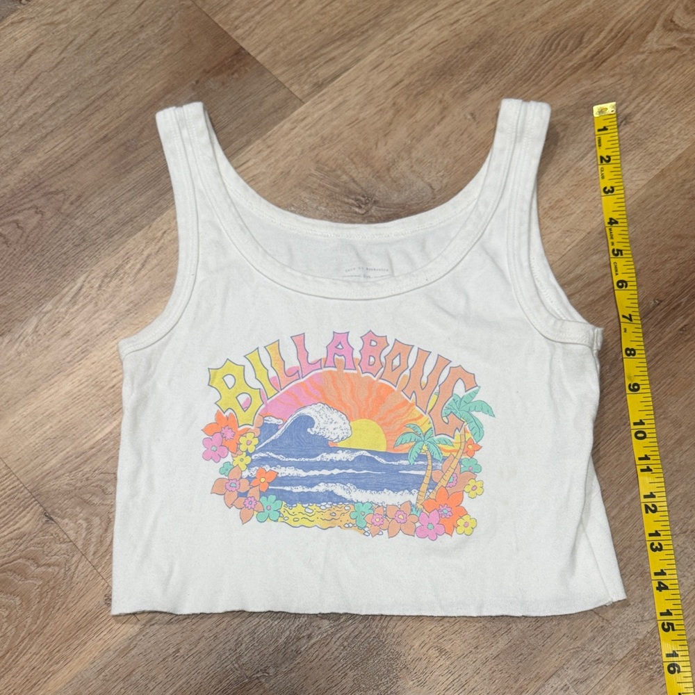 Billabong Women’s White Tank with Tropical Graphic Size M
